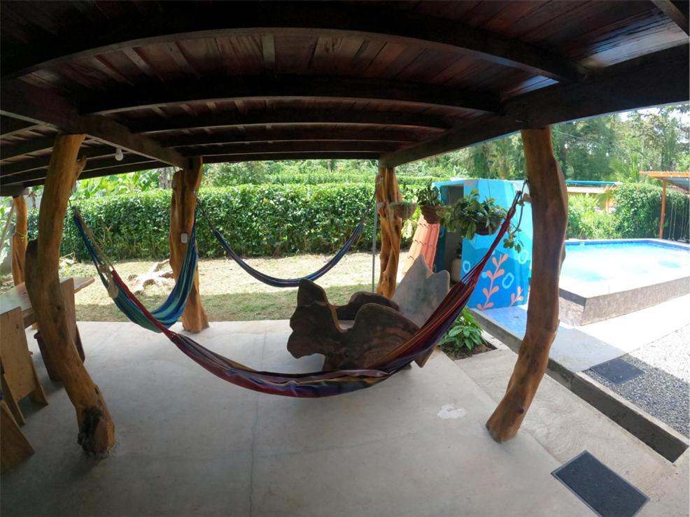 Tree House Samanea Lodge بويرتو ليمون المظهر الخارجي الصورة